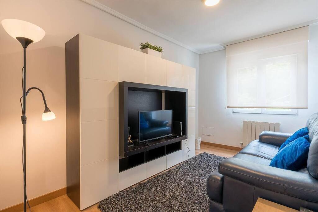 Vt En La Ribera De Bilbao Apartment Ngoại thất bức ảnh