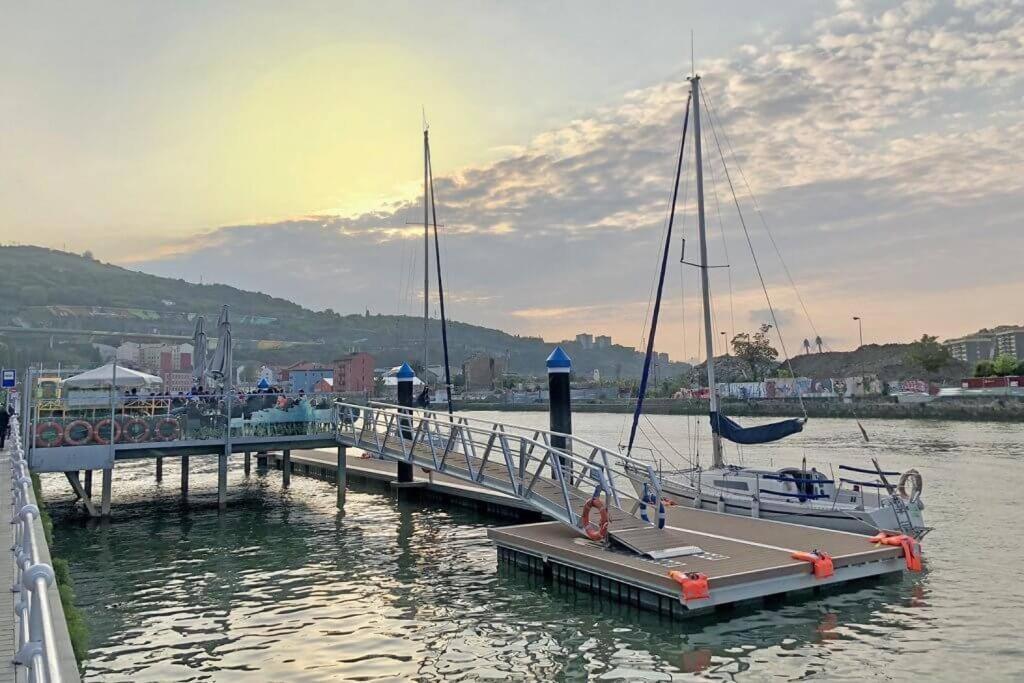 Vt En La Ribera De Bilbao Apartment Ngoại thất bức ảnh